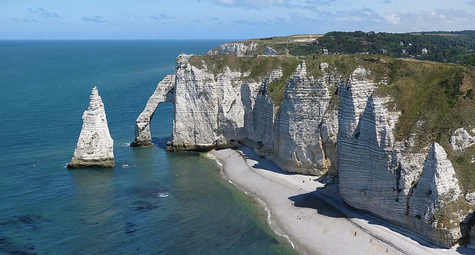 Falaises d'albâtre vues depuis le GR21